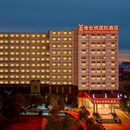 Vienna International Hotel Guangzhou Baiyun International Conference Center Zewnętrze zdjęcie